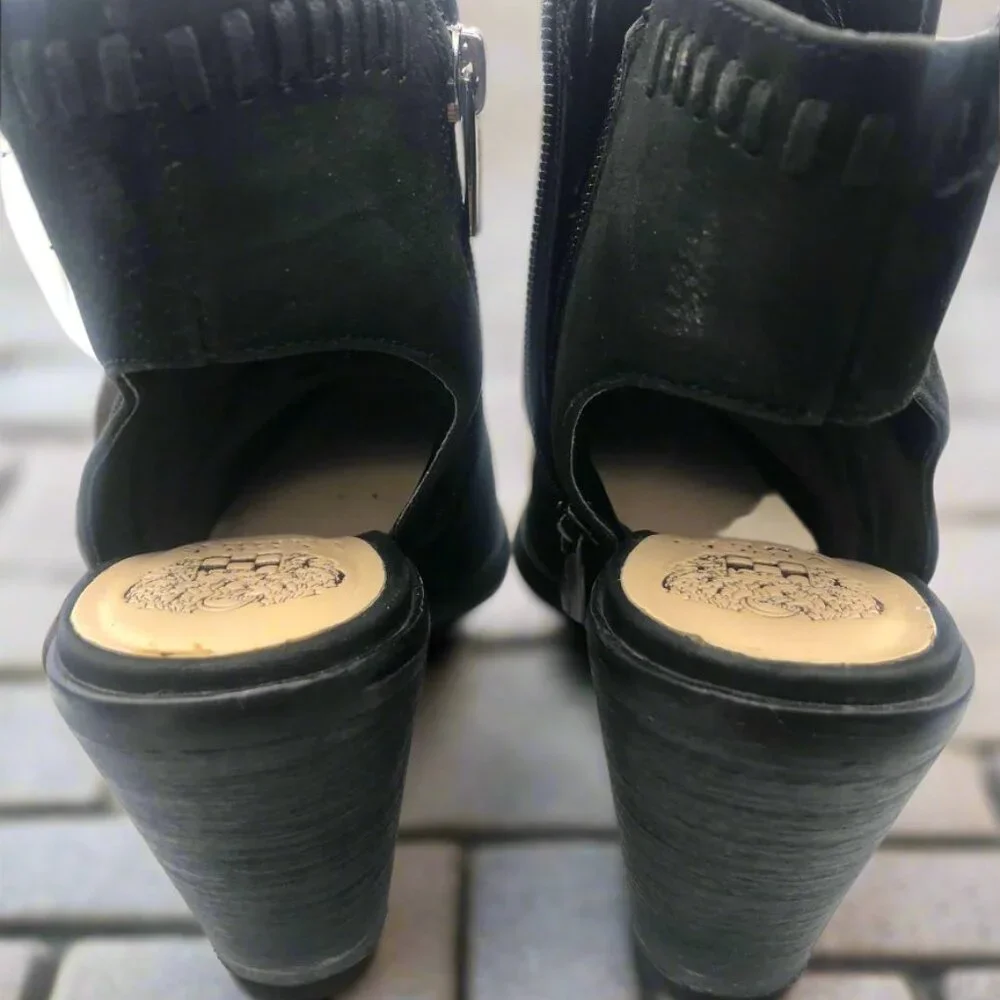 Vince Camuto Binks Ankle Bootie Size 8 - Picture 2 of 6